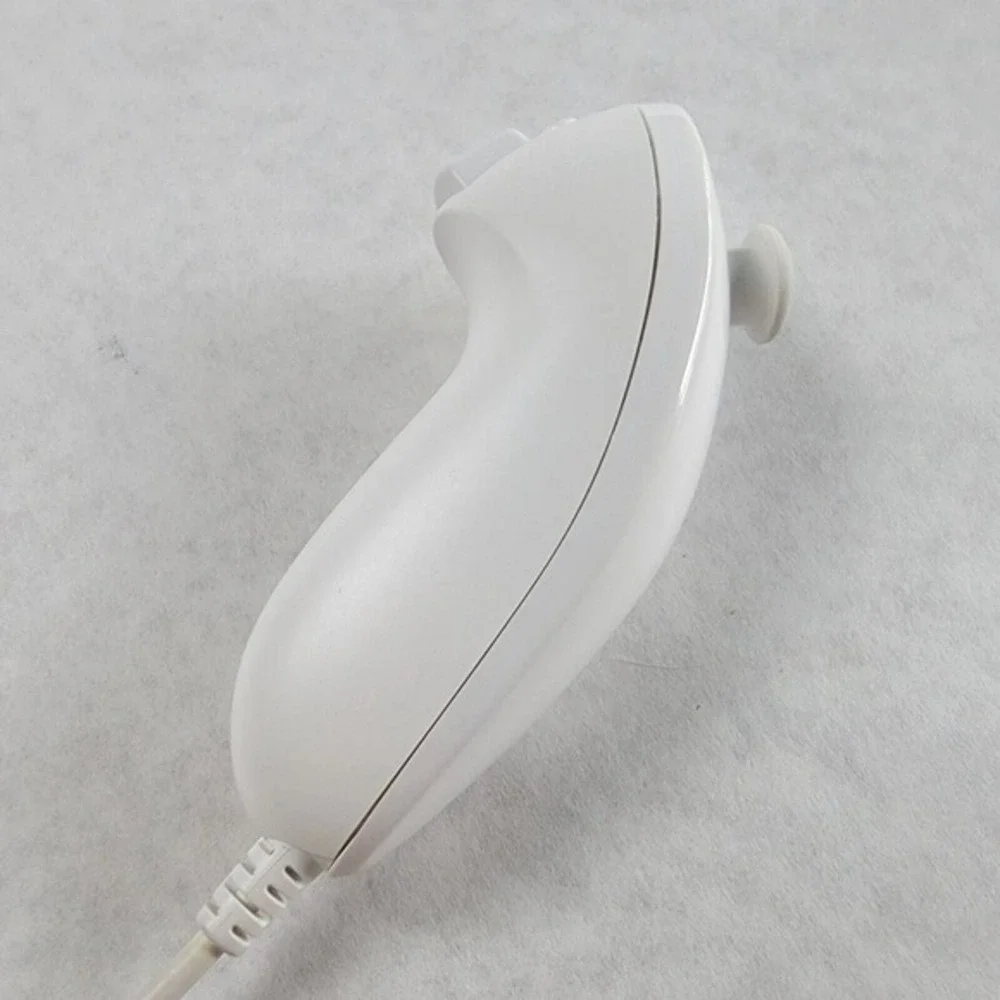 OEM Nintendo Wii Wheel &‎ 2 Nunchuck Controllers Bundle Tested Works Mario Kart